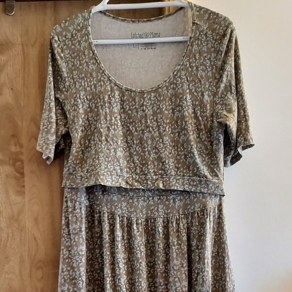 Latched Mama Dresses & Skirts - Latched Mama Classic Cotton Dress